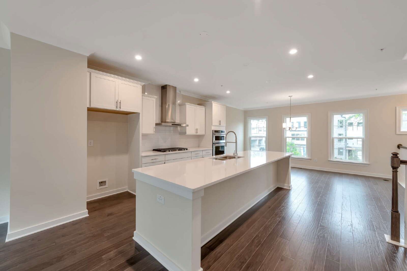 Move in Special! Stunning 3 Bedroom Townhome in Atlanta, Ga! property image