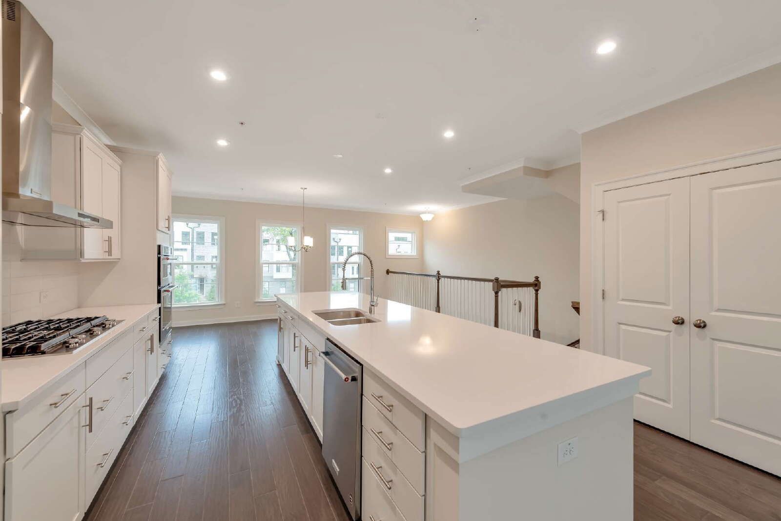 Move in Special! Stunning 3 Bedroom Townhome in Atlanta, Ga! property image