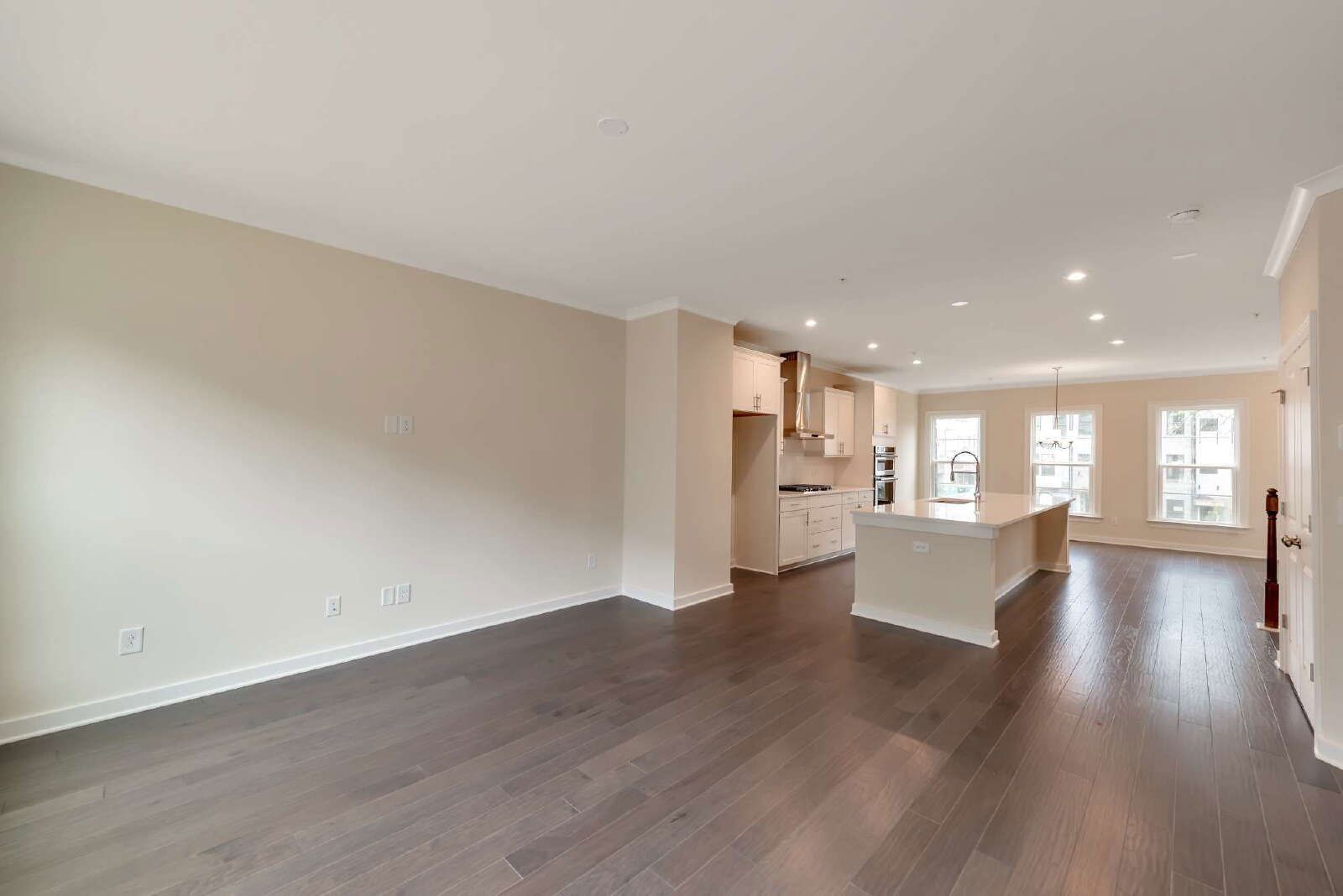 Move in Special! Stunning 3 Bedroom Townhome in Atlanta, Ga! property image