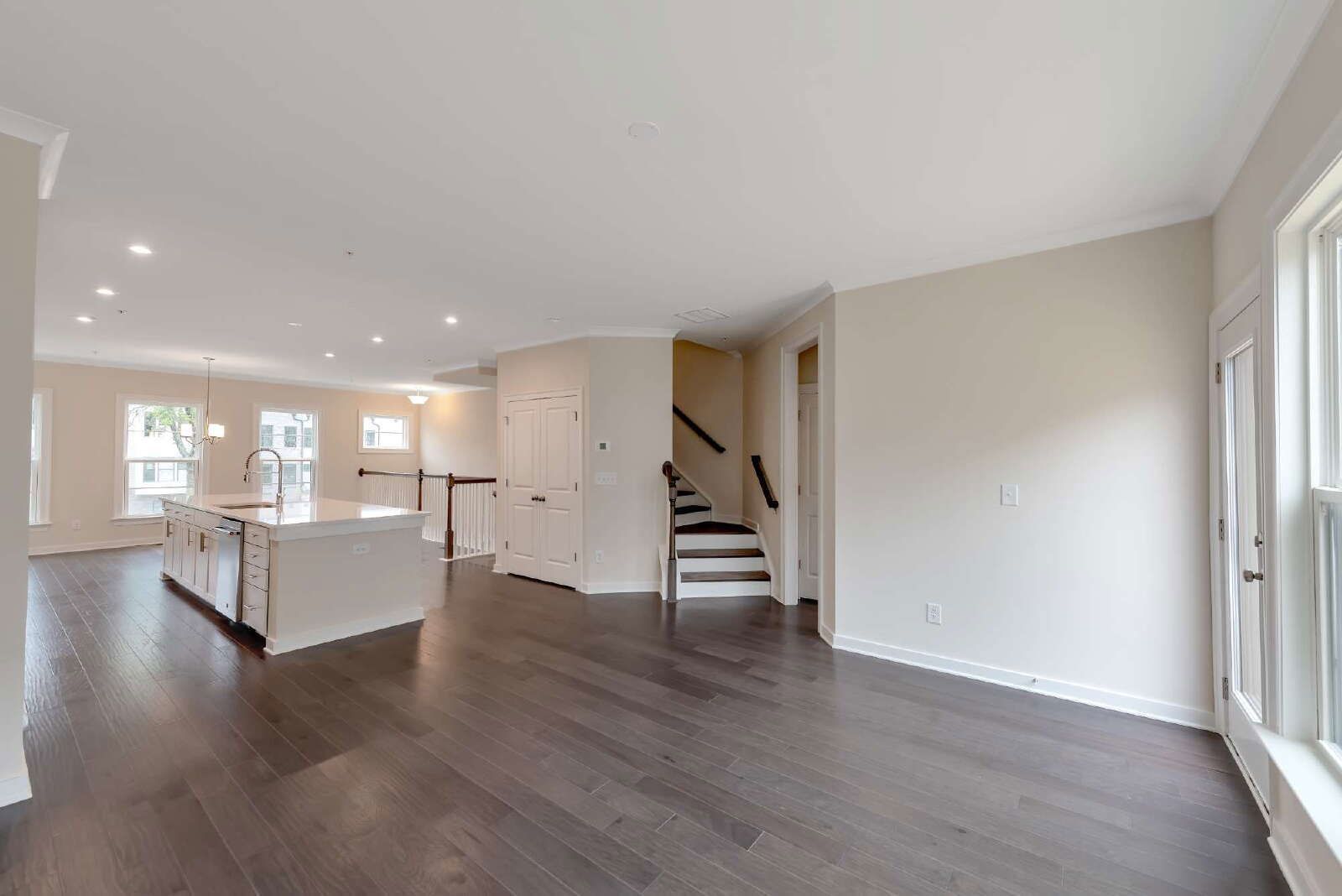 Move in Special! Stunning 3 Bedroom Townhome in Atlanta, Ga! property image