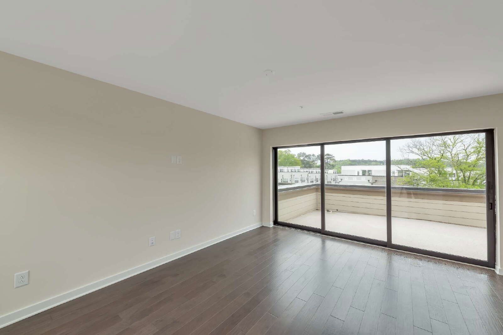 Move in Special! Stunning 3 Bedroom Townhome in Atlanta, Ga! property image