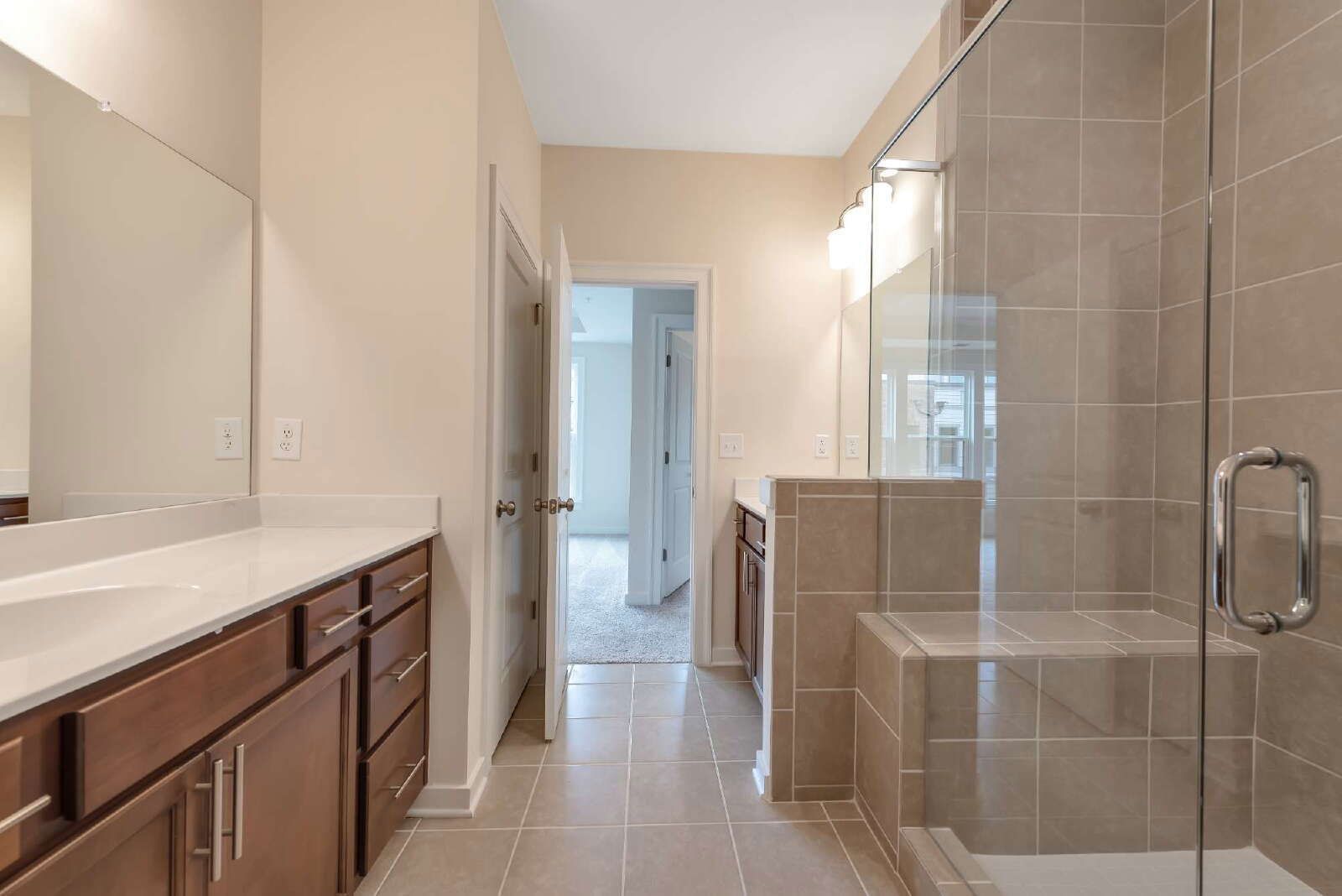 Move in Special! Stunning 3 Bedroom Townhome in Atlanta, Ga! property image