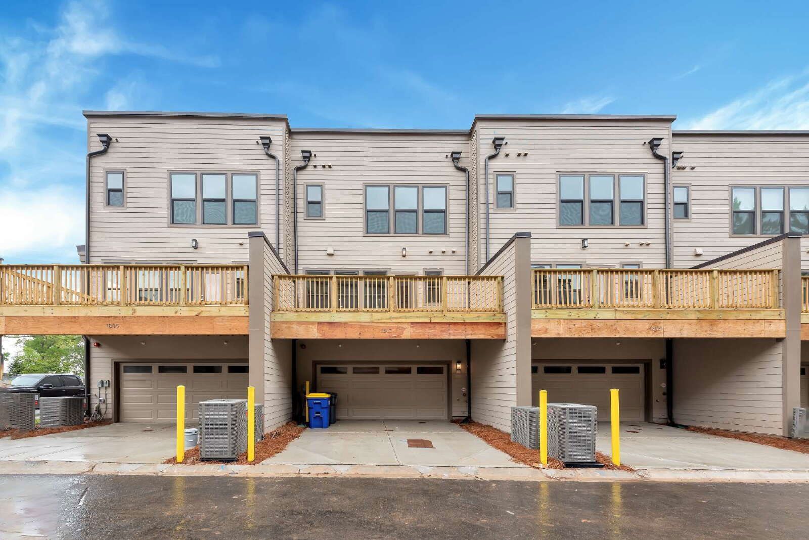 Move in Special! Stunning 3 Bedroom Townhome in Atlanta, Ga! property image