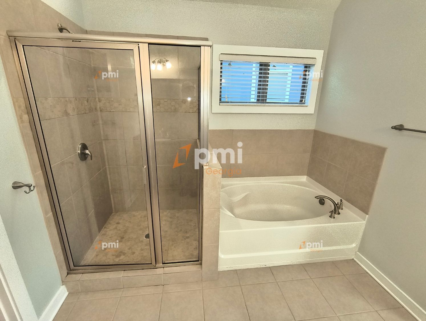 Gorgeous 3 Bedroom Home in Atlanta, Ga! property image