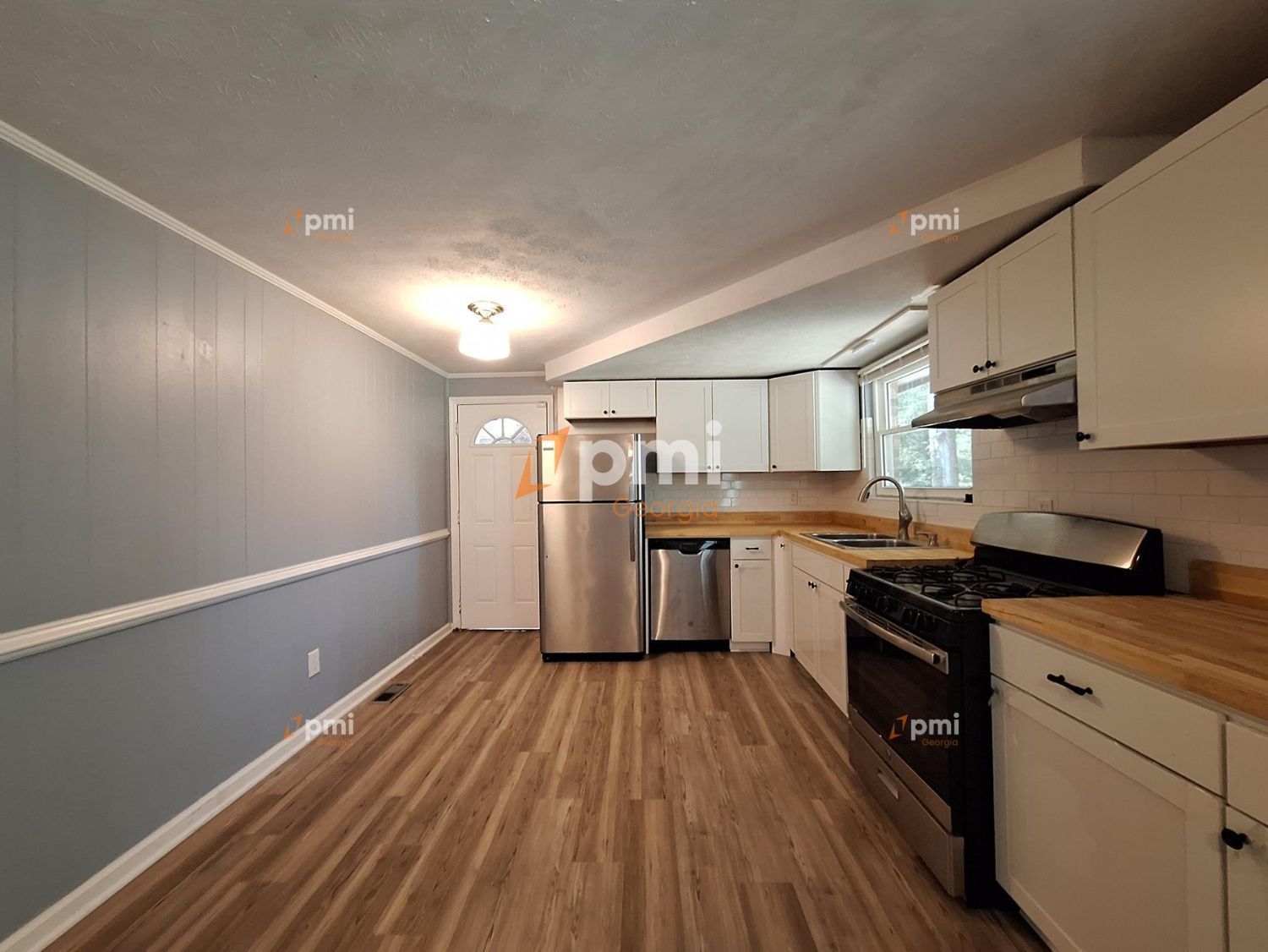 Stunning 3 Bedroom Home in Douglasville, Ga! property image