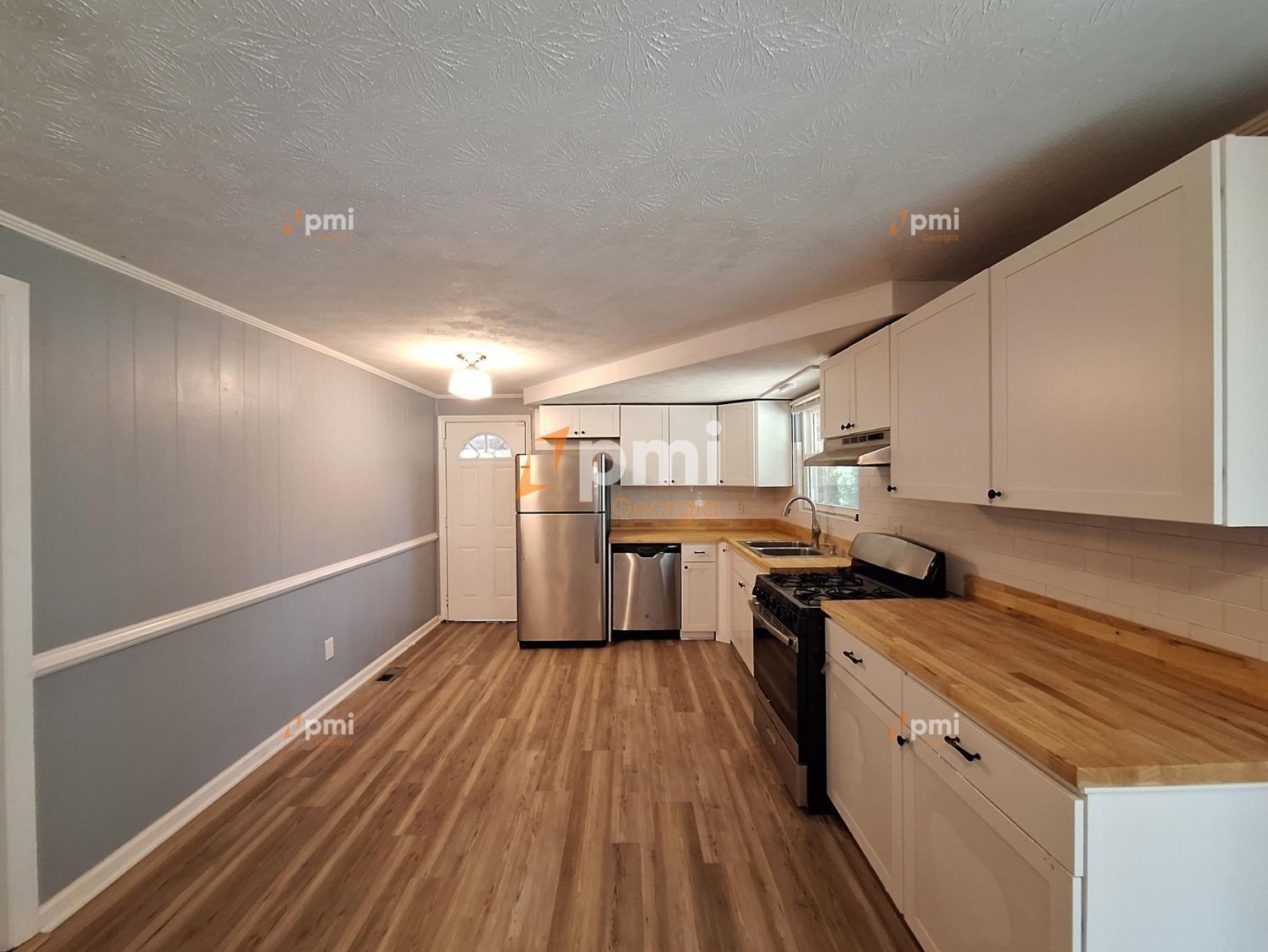 Stunning 3 Bedroom Home in Douglasville, Ga! property image