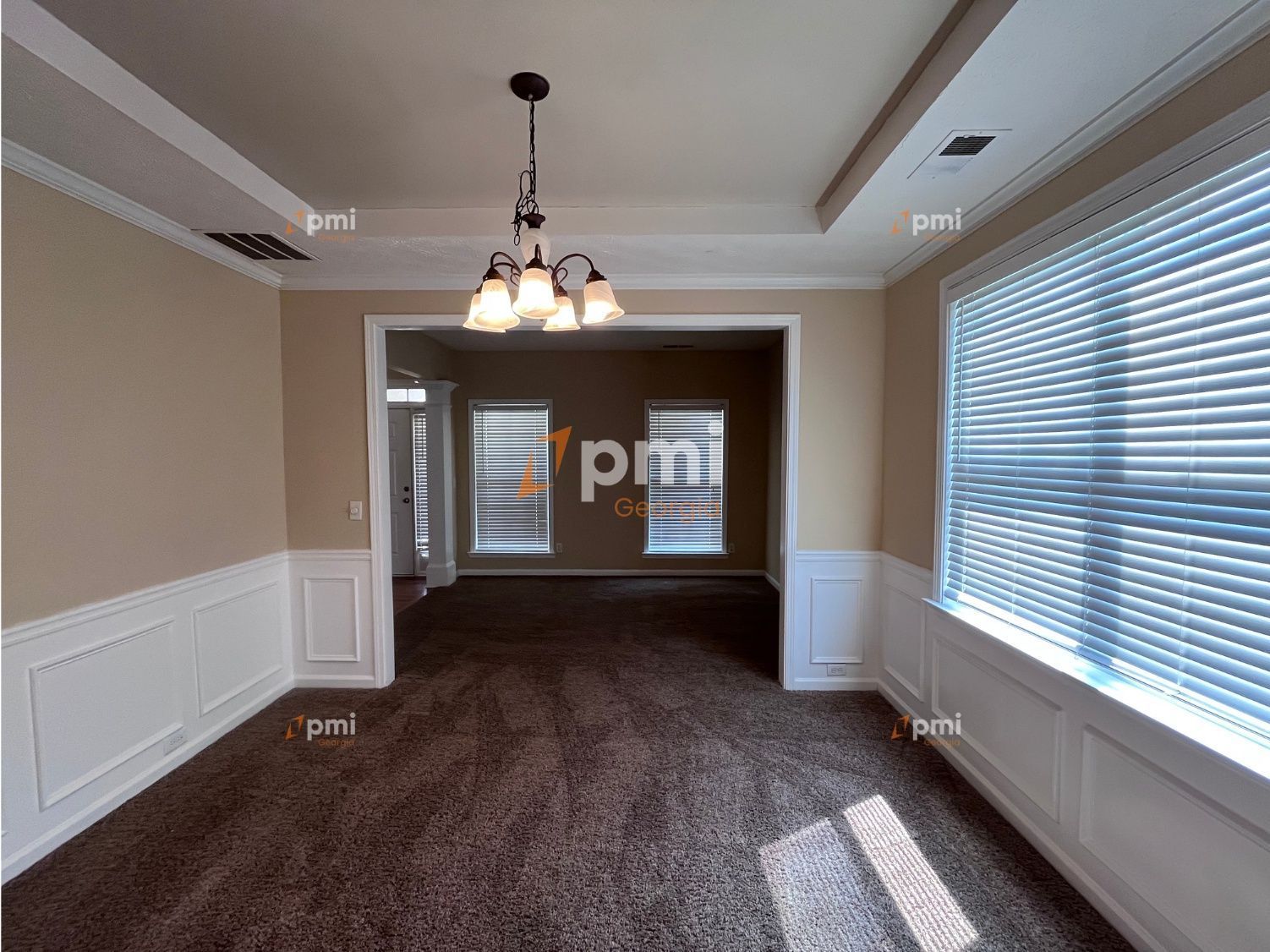 Stunning 4 Bedroom Home in Union City, Ga! property image