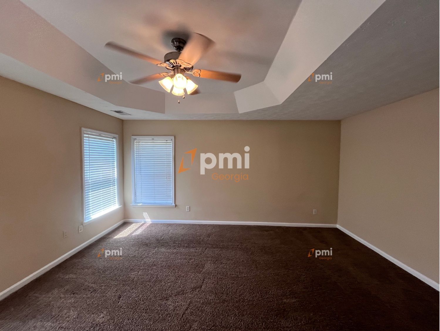 Stunning 4 Bedroom Home in Union City, Ga! property image