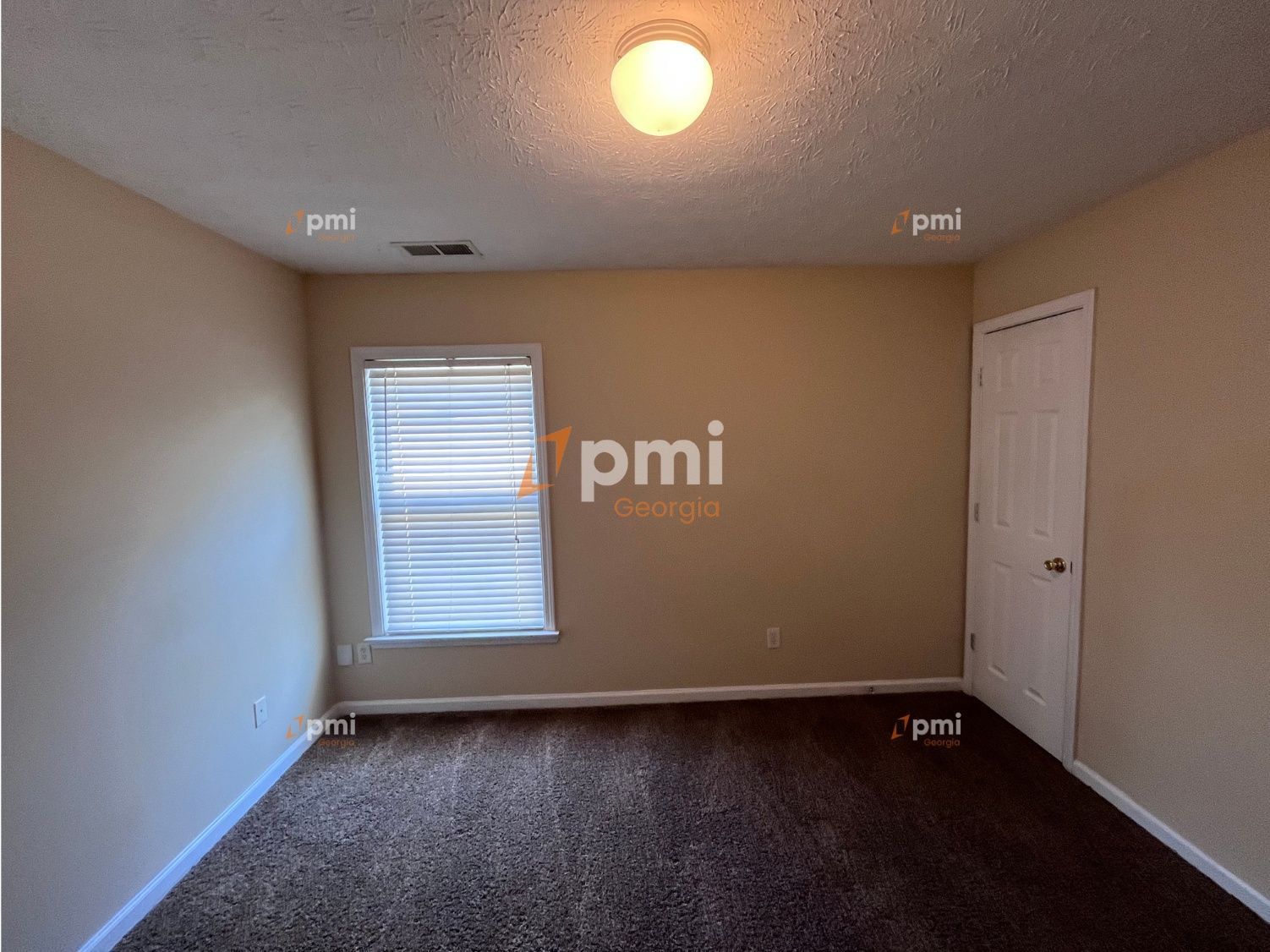 Stunning 4 Bedroom Home in Union City, Ga! property image