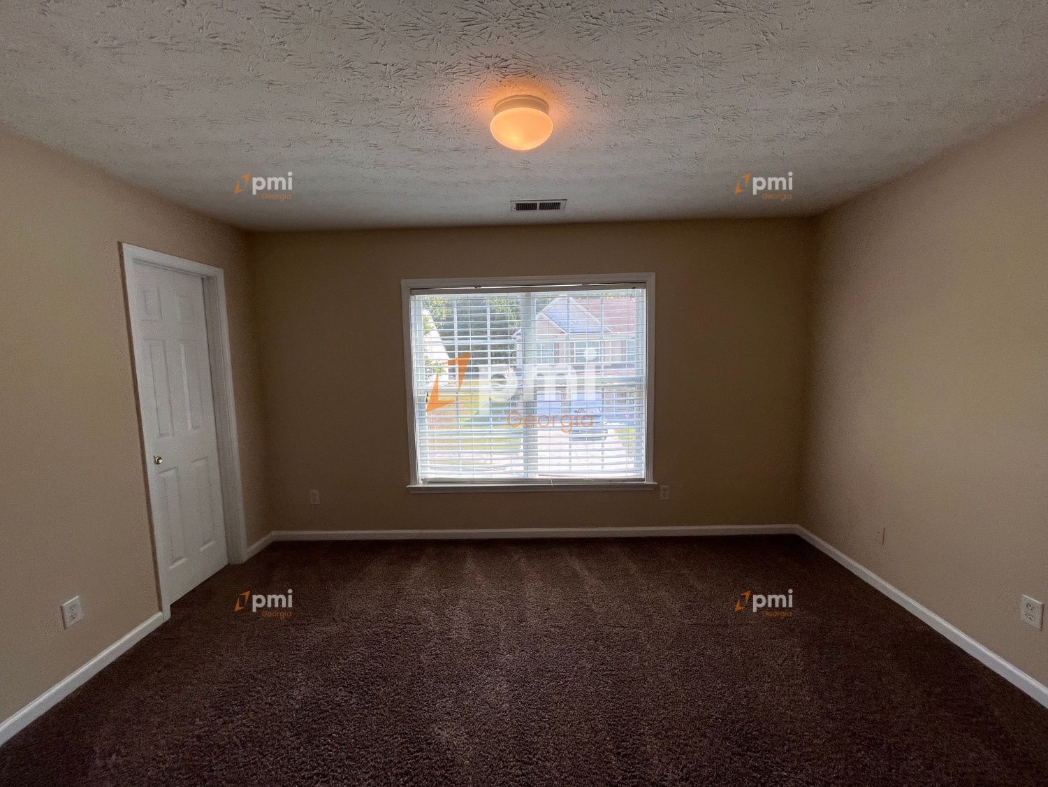 Stunning 4 Bedroom Home in Union City, Ga! property image