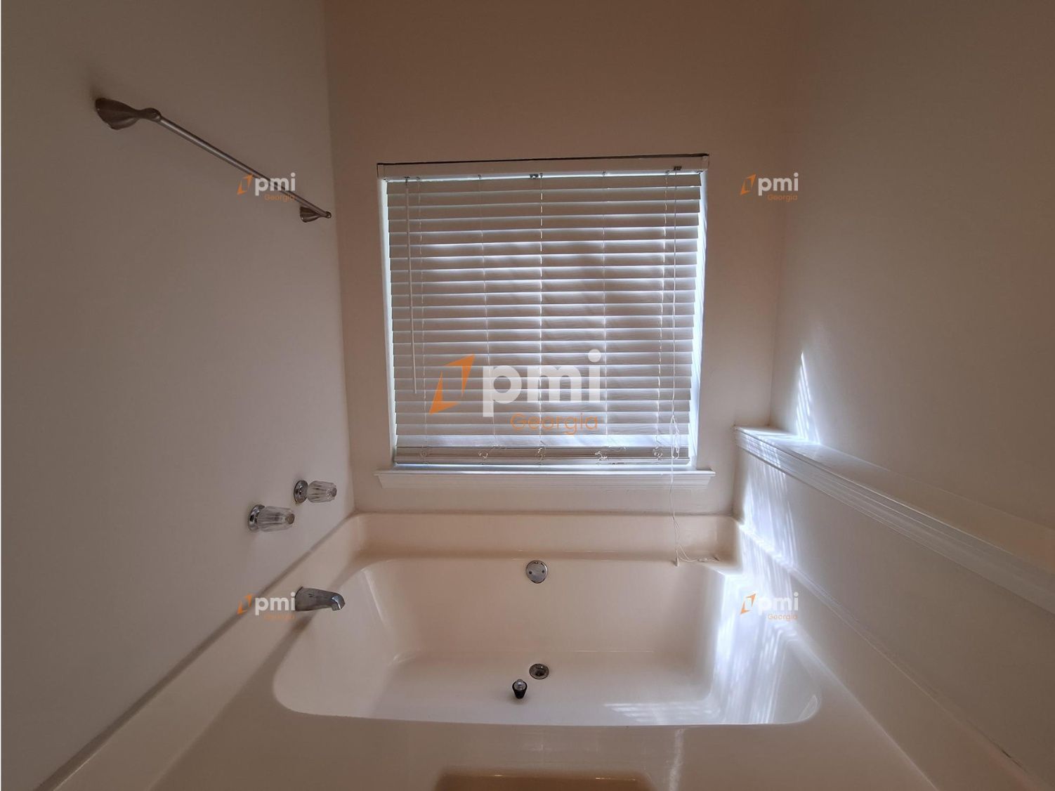 Beautiful 3 Bedroom Home in Atlanta, Ga! property image