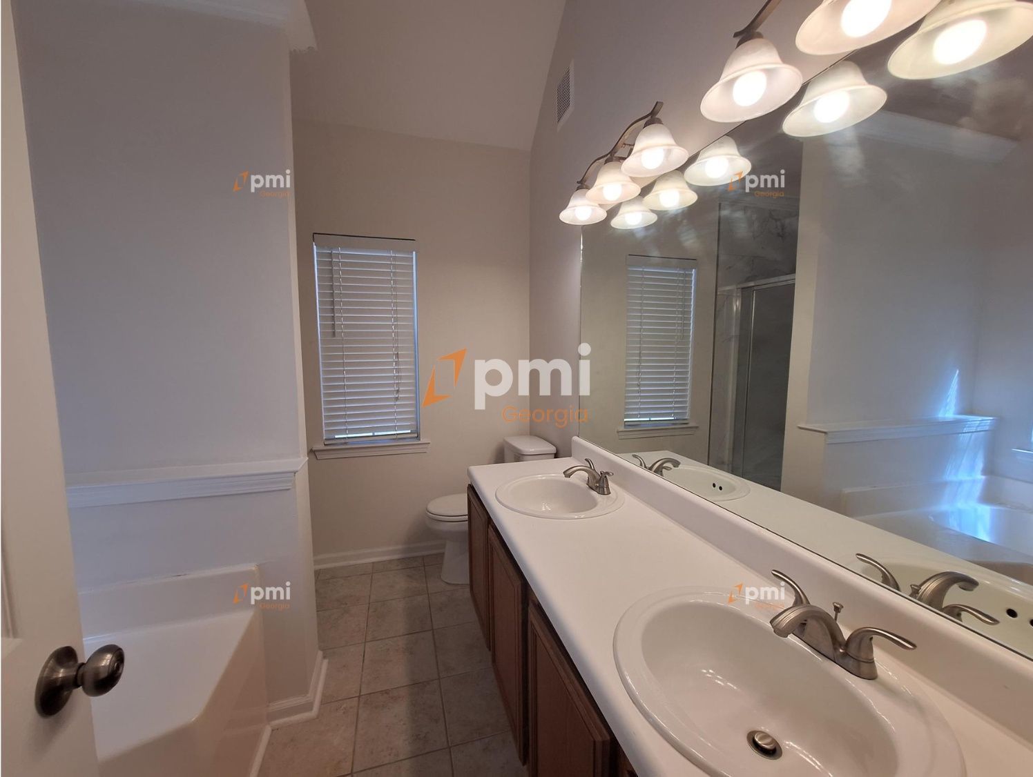 Beautiful 3 Bedroom Home in Atlanta, Ga! property image