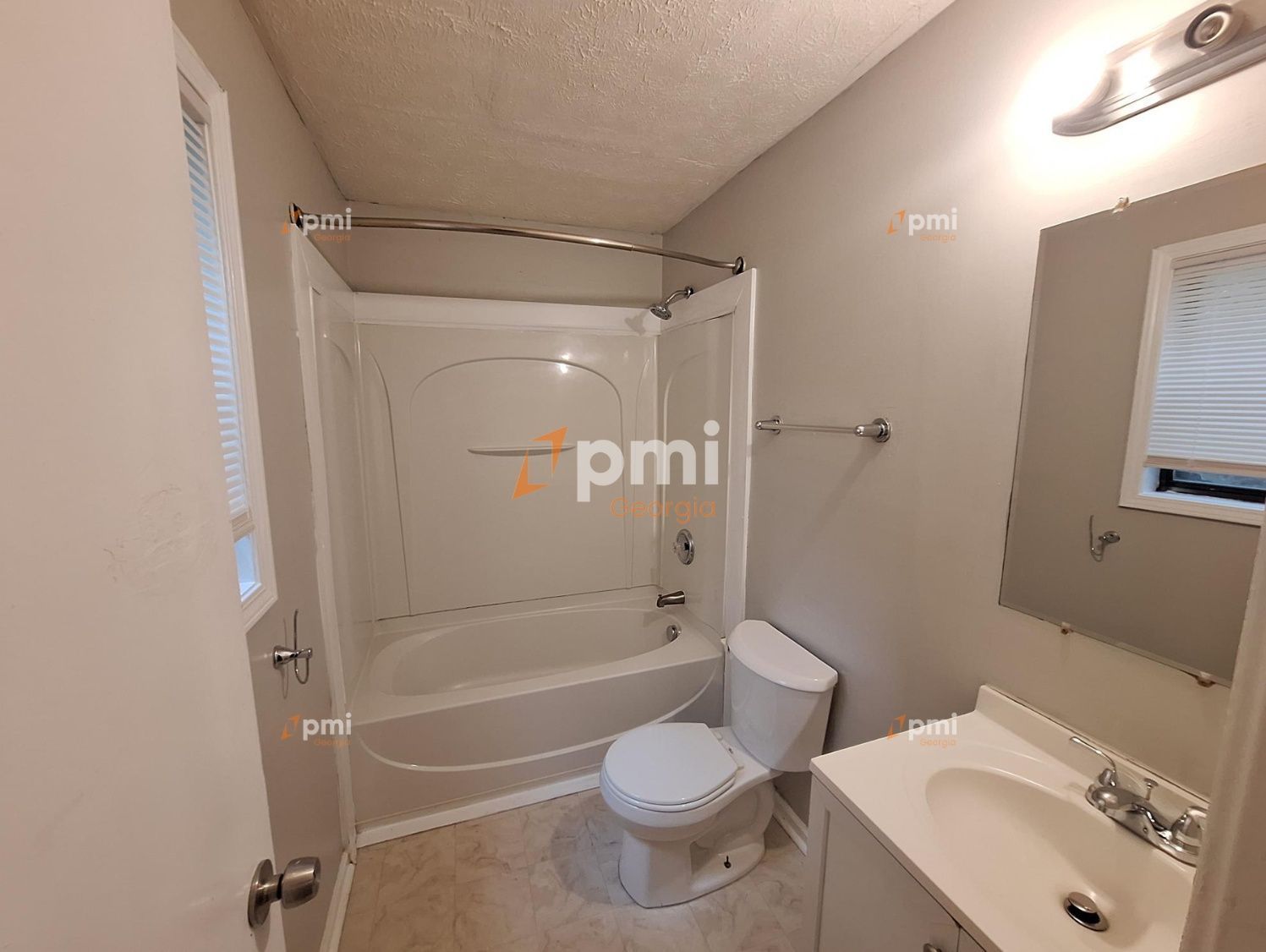 Gorgeous 3 Bedroom Home in Douglasville, Ga! property image