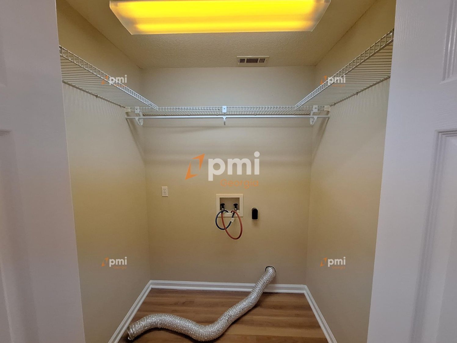 Spacious 4-Bedroom Retreat with 3 Full Baths in Prime Warner Robins Location! property image