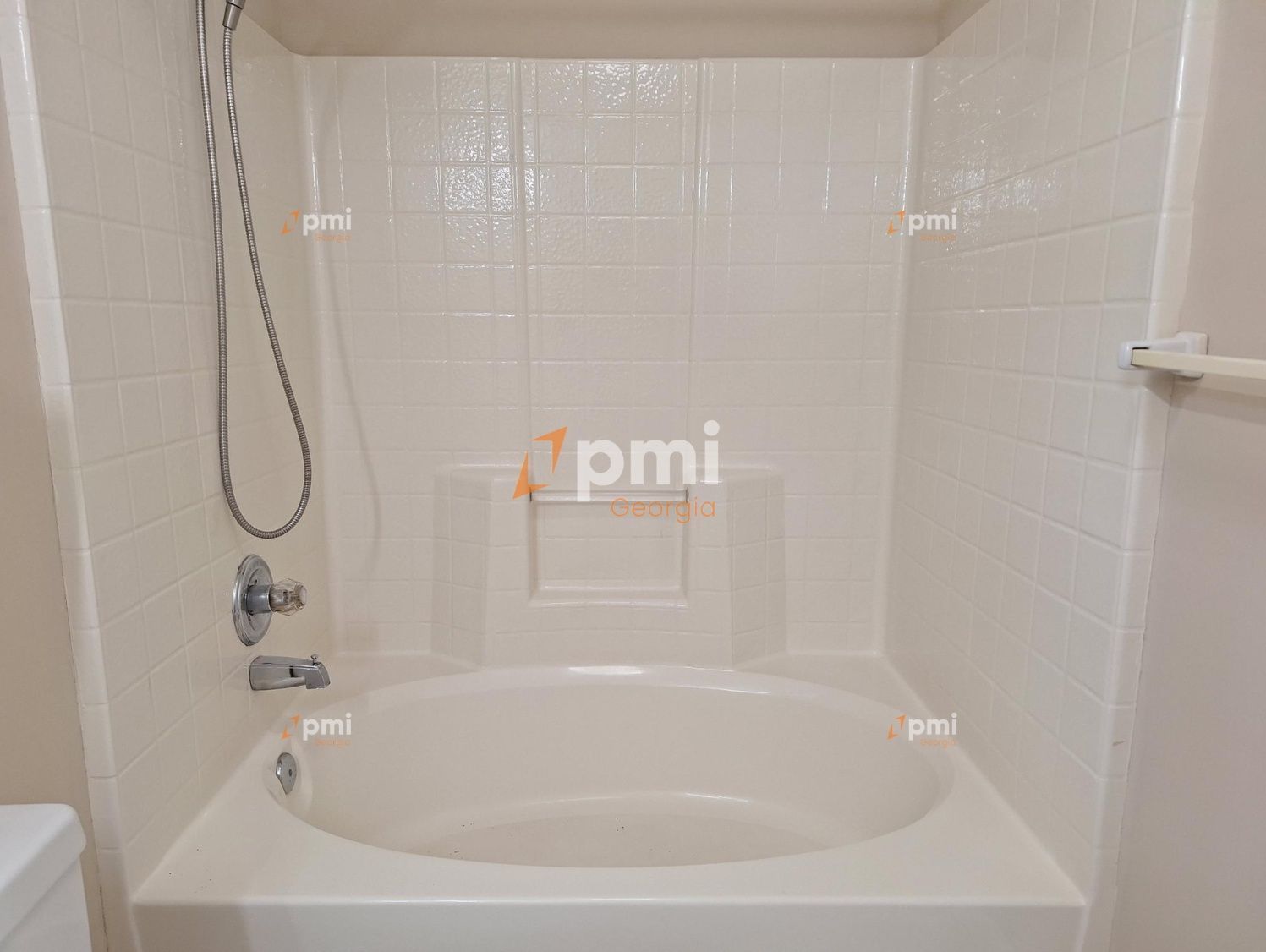 Spacious 4-Bedroom Retreat with 3 Full Baths in Prime Warner Robins Location! property image