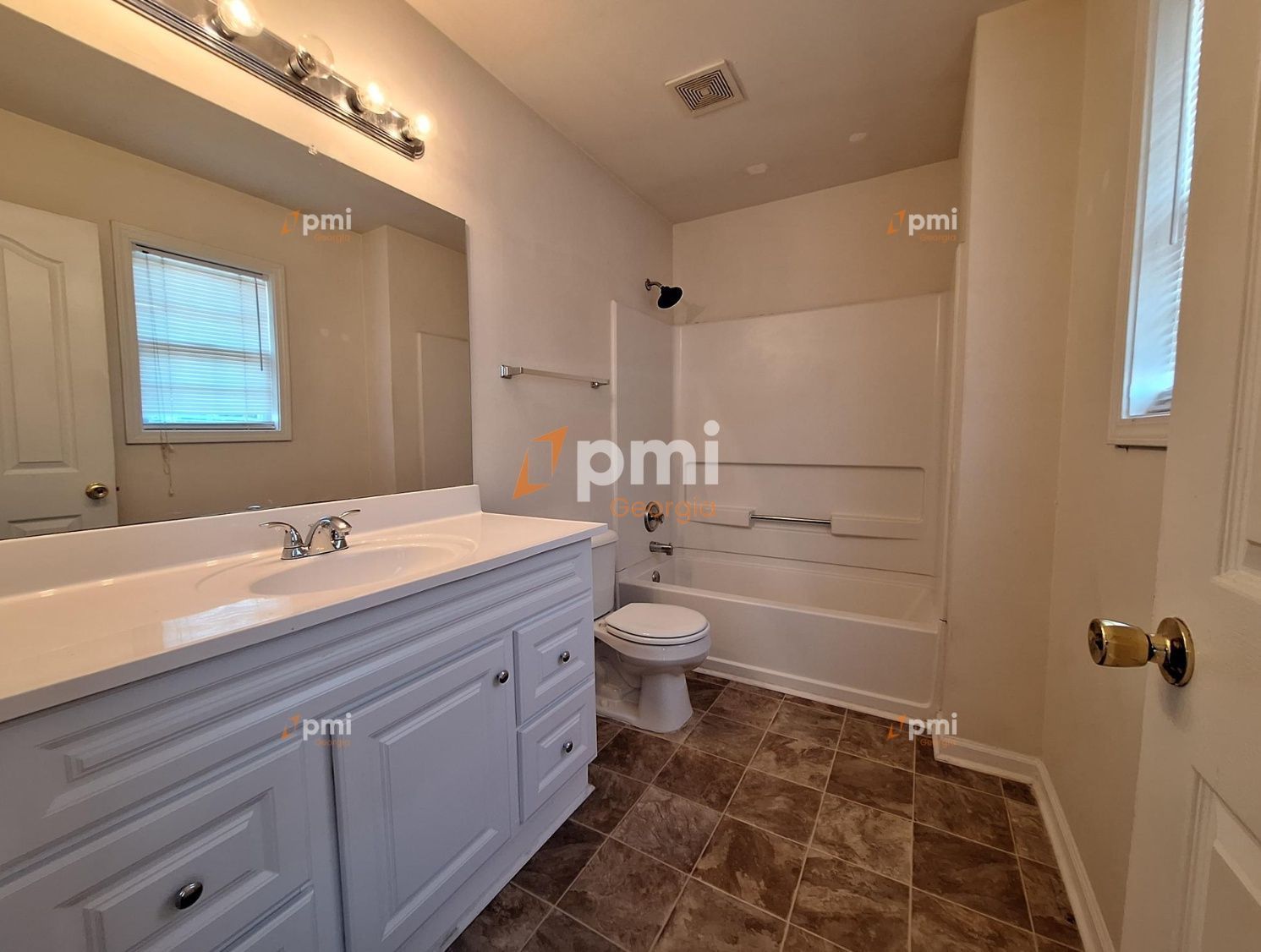 Spectacular 3 Bedroom 2 Bath Home in Douglasville! property image