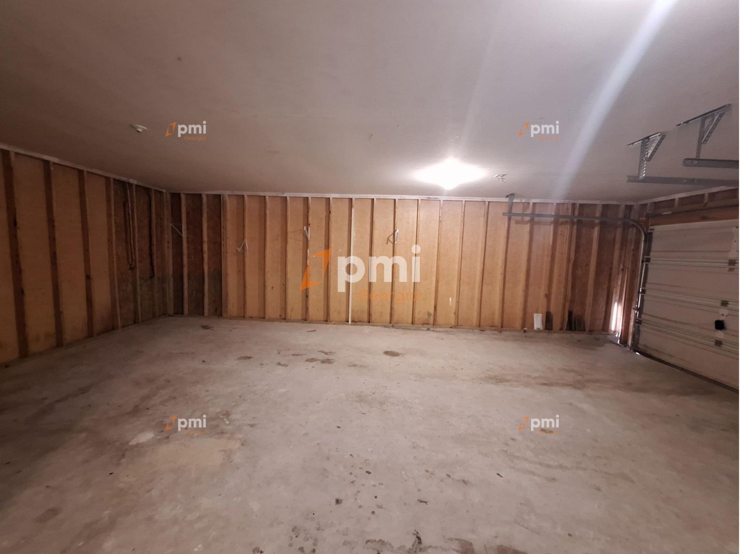 Spectacular 3 Bedroom 2 Bath Home in Douglasville! property image