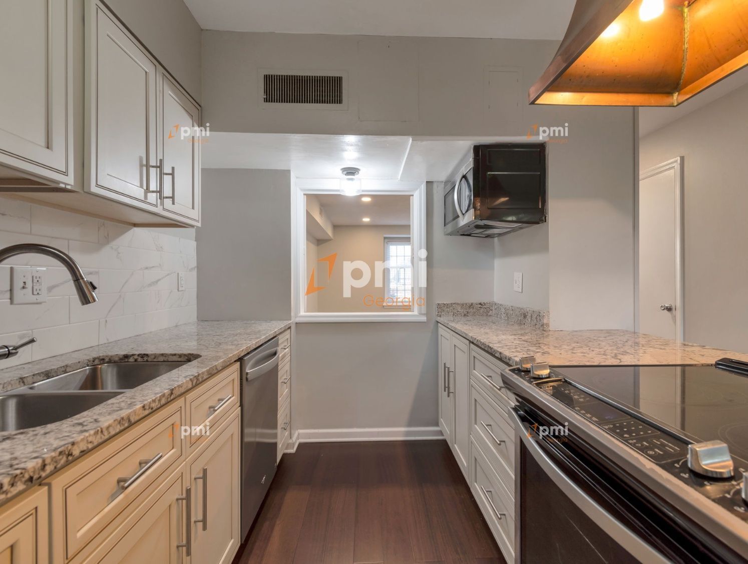 Move in special! Stunning 2 Bedroom Condo in Atlanta, Ga! property image