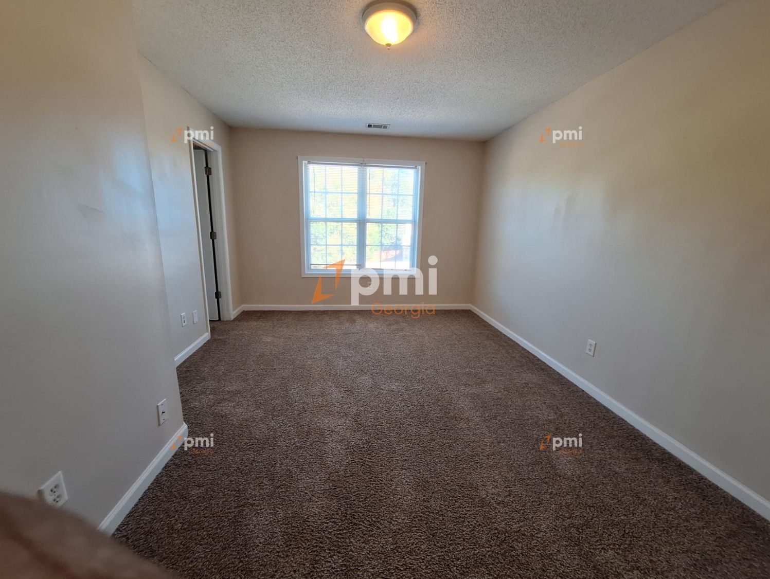 Stunning 4 Bedroom Home in McDonough, Ga! property image