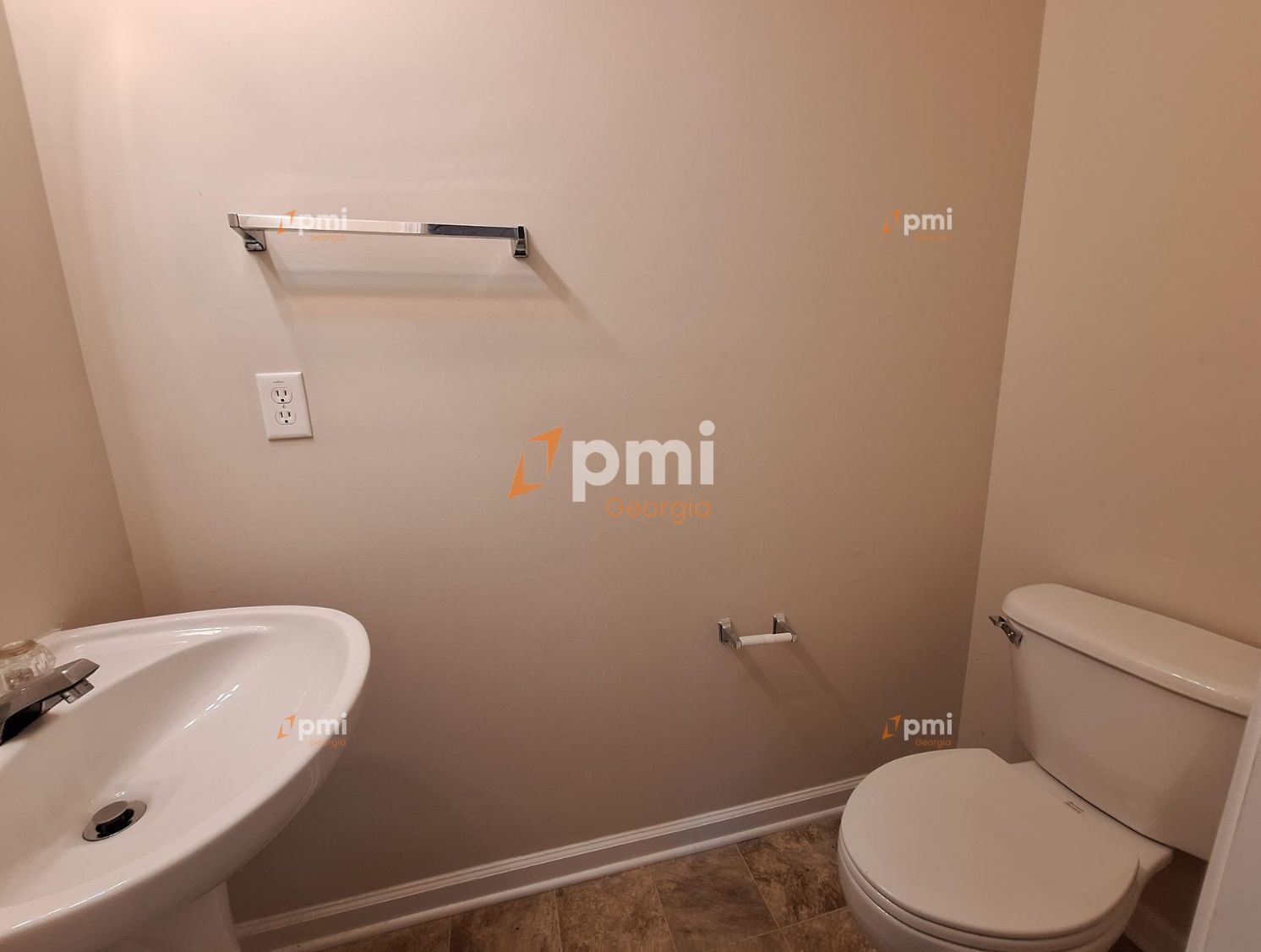 Stunning 4 Bedroom Home in McDonough, Ga! property image